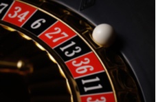 A look at the inner workings of the two roulette variations